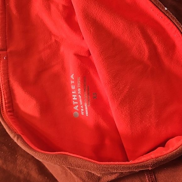 Athleta its a wrap 7/8 tight - Picture 5 of 5